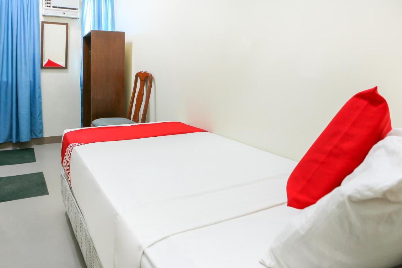 Oyo 442 Ipark Hotel Cebu Exterior photo