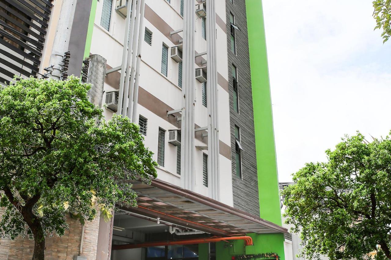 Oyo 442 Ipark Hotel Cebu Exterior photo
